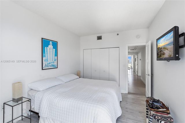 4201 Collins Avenue 1503, Miami Beach, FL 33140
