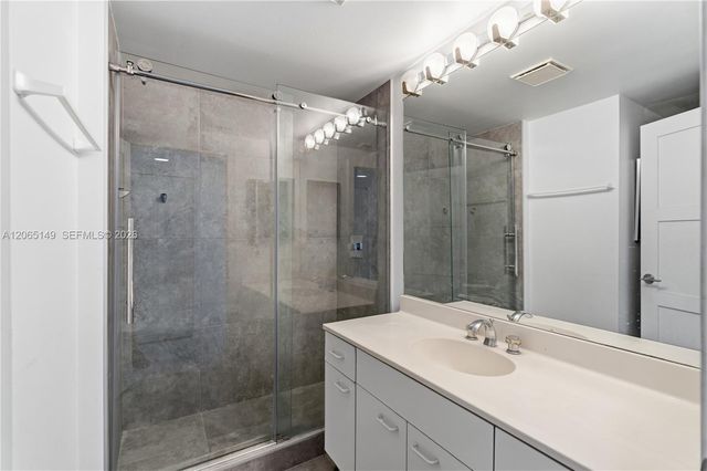 4201 Collins Avenue 1503, Miami Beach, FL 33140