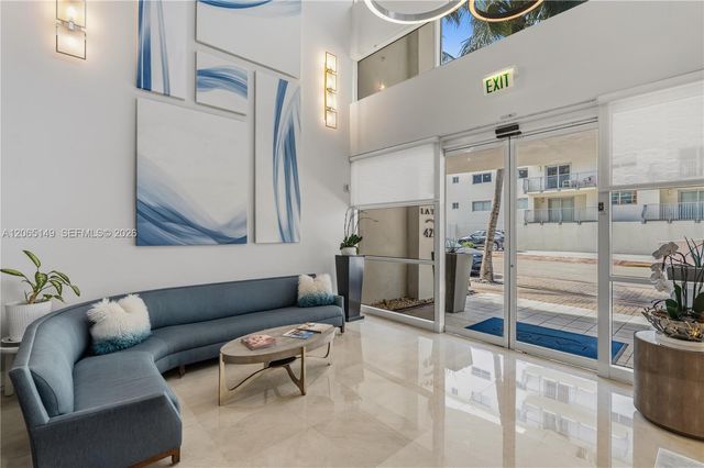 4201 Collins Avenue 1503, Miami Beach, FL 33140