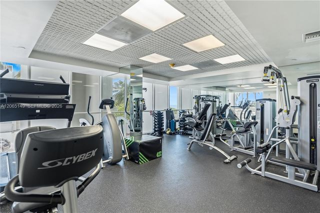4201 Collins Avenue 1503, Miami Beach, FL 33140