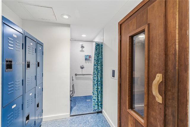 4201 Collins Avenue 1503, Miami Beach, FL 33140