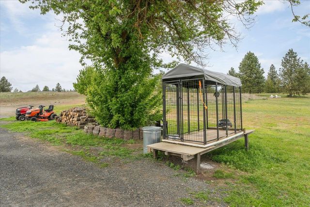 9 N Dover Rd, Medical Lake, WA 99022