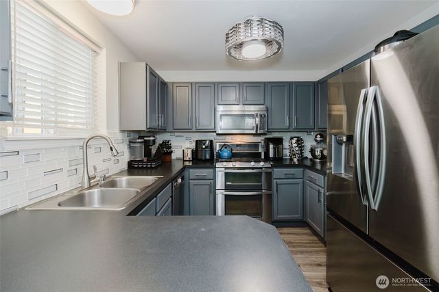 1325 SE Casandra Loop, Port Orchard, WA 98366