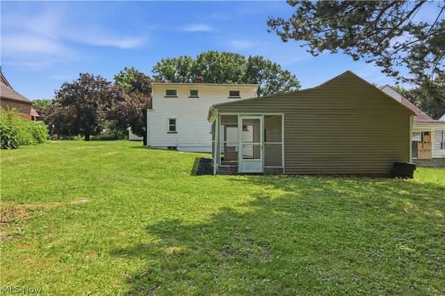 734 Pasadena Avenue, Youngstown, OH 44502