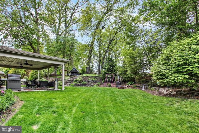 3641 REGENCY LN, York, PA 17402