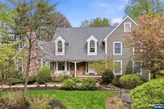 7 Trotters Lane, Mahwah, NJ 07430