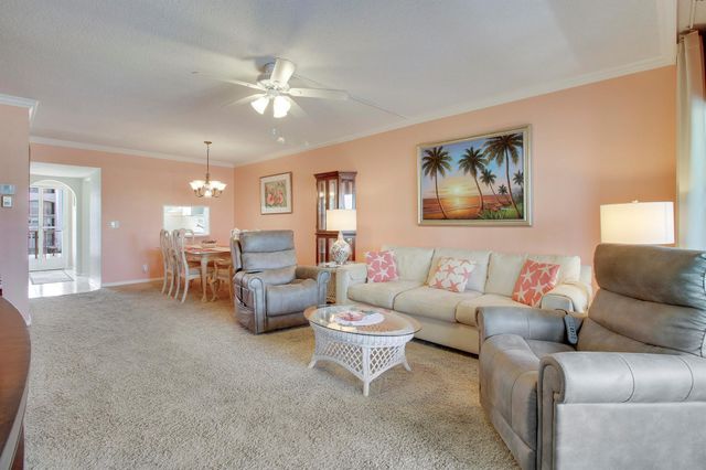 20 Yacht Club Drive 309, North Palm Beach, FL 33408