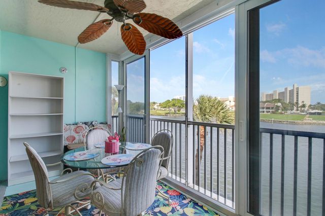 20 Yacht Club Drive 309, North Palm Beach, FL 33408