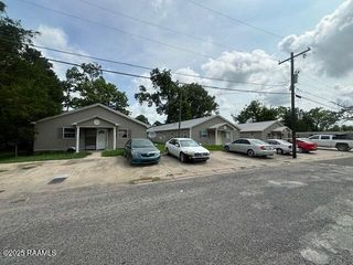 810 W Cherry Street, Opelousas, LA 70570