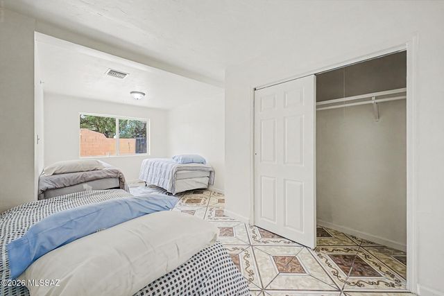 3456 E 27th Street, Tucson, AZ 85713