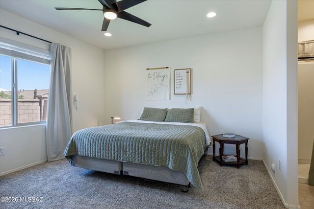 958 W Calle Las Varitas, Sahuarita, AZ 85629
