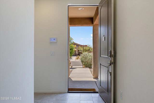 958 W Calle Las Varitas, Sahuarita, AZ 85629