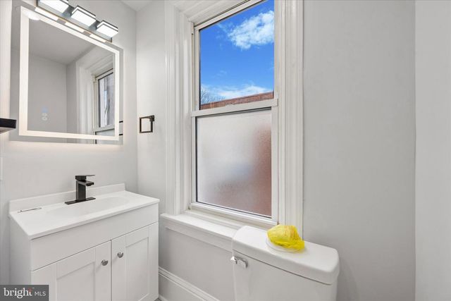 1512 W 7TH ST, Wilmington, DE 19805