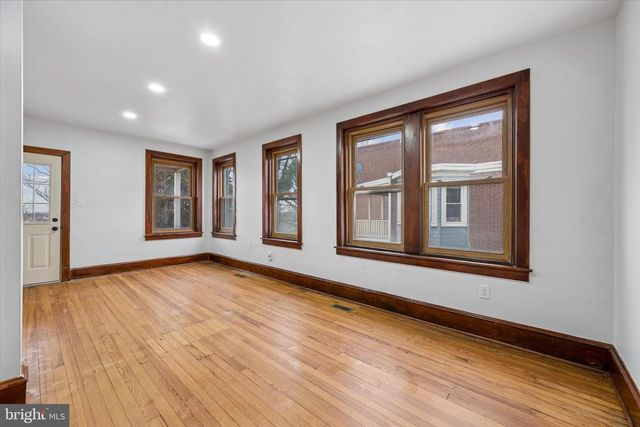 1512 W 7TH ST, Wilmington, DE 19805