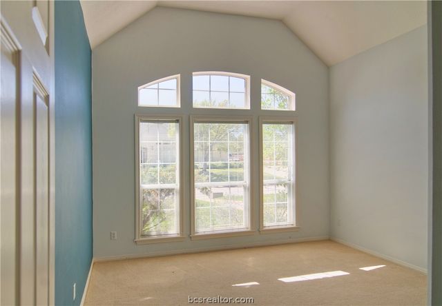 5009 Congressional Court, College Station, TX 77845