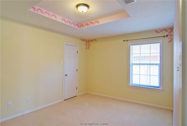 5009 Congressional Court, College Station, TX 77845