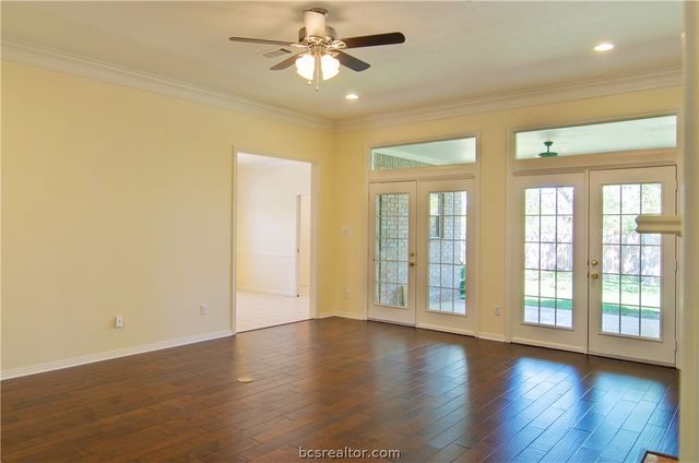 5009 Congressional Court, College Station, TX 77845