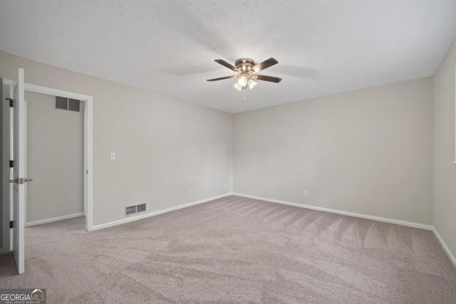 555 Birch Lane, Lawrenceville, GA 30044