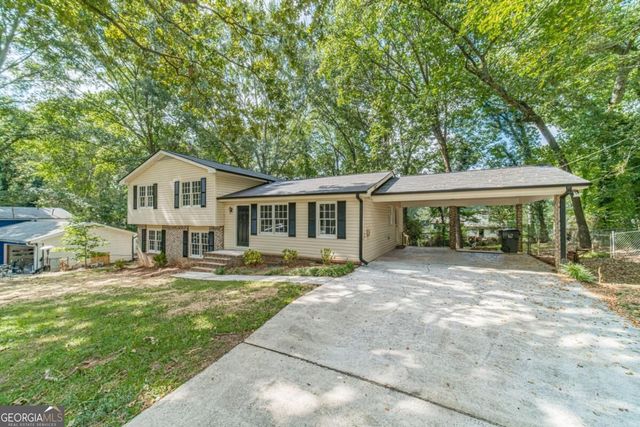 555 Birch Lane, Lawrenceville, GA 30044