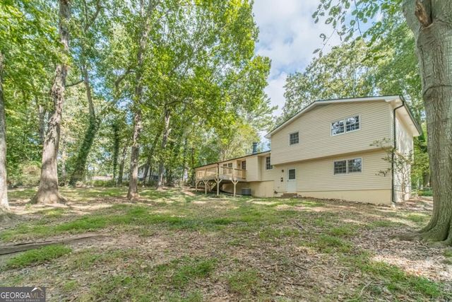 555 Birch Lane, Lawrenceville, GA 30044