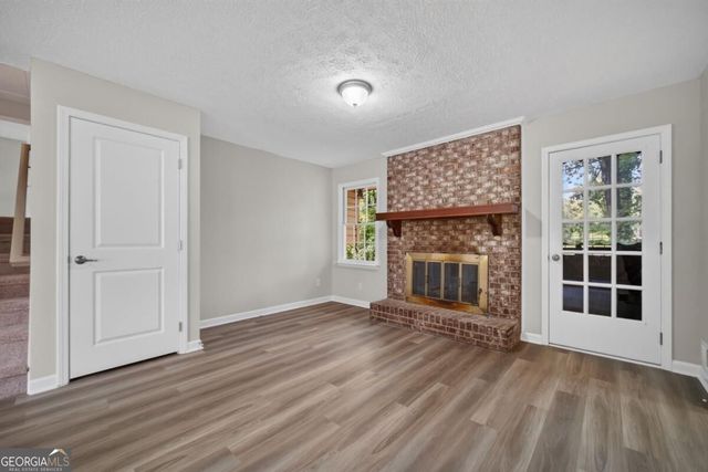 555 Birch Lane, Lawrenceville, GA 30044