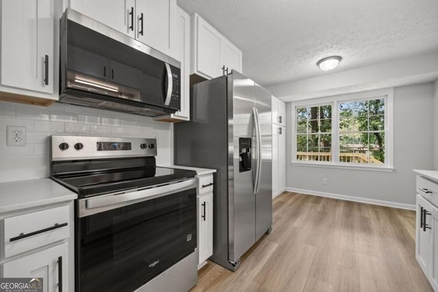 555 Birch Lane, Lawrenceville, GA 30044