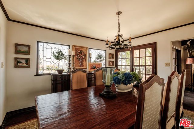 4026 Woking Way, Los Angeles, CA 90027