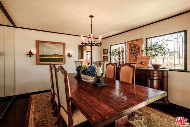4026 Woking Way, Los Angeles, CA 90027
