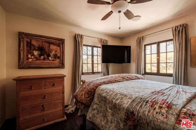4026 Woking Way, Los Angeles, CA 90027
