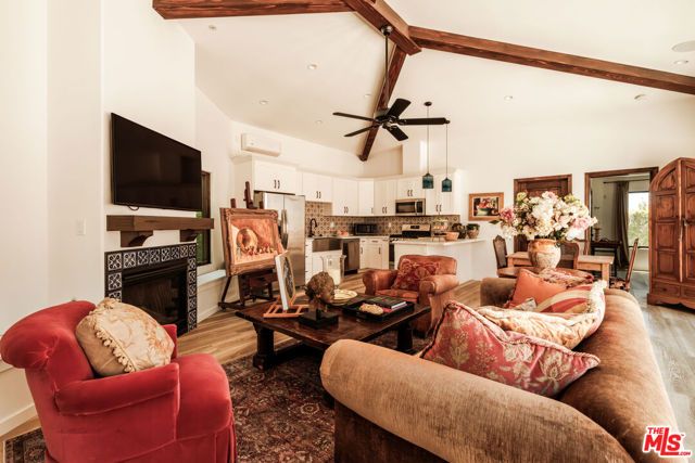 4026 Woking Way, Los Angeles, CA 90027