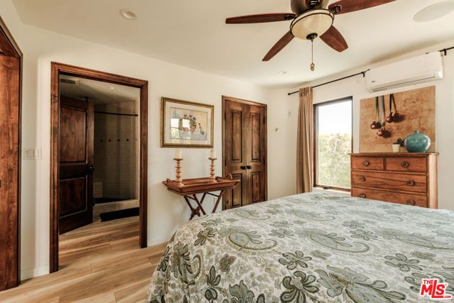 4026 Woking Way, Los Angeles, CA 90027