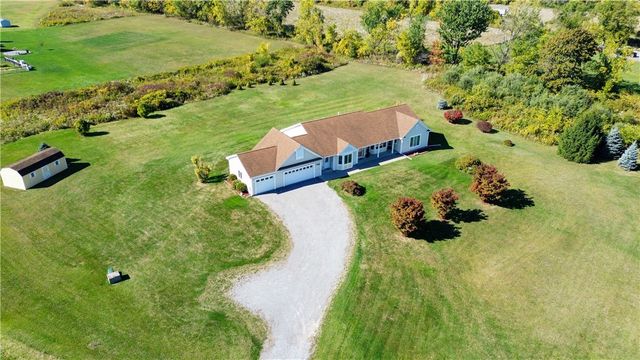 7095 Tupelo, Lima, NY 14485