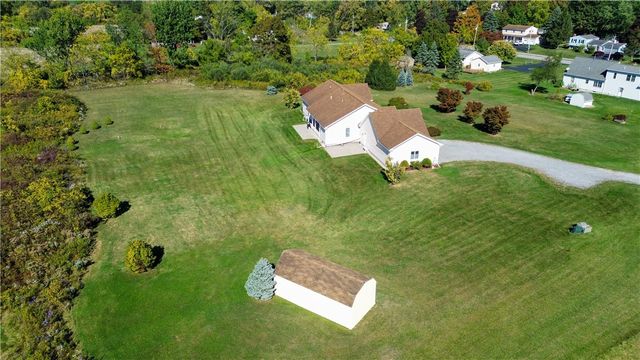 7095 Tupelo, Lima, NY 14485