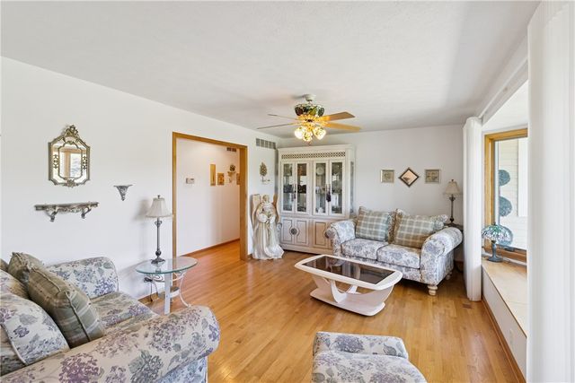 7095 Tupelo, Lima, NY 14485