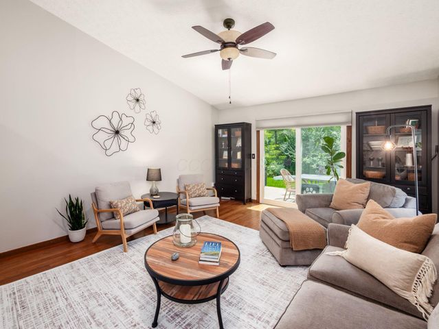 7899 Leaview Drive, Columbus, OH 43235