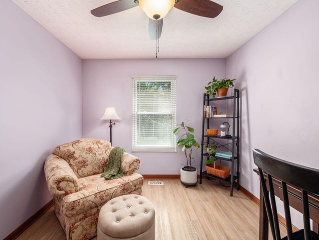 7899 Leaview Drive, Columbus, OH 43235