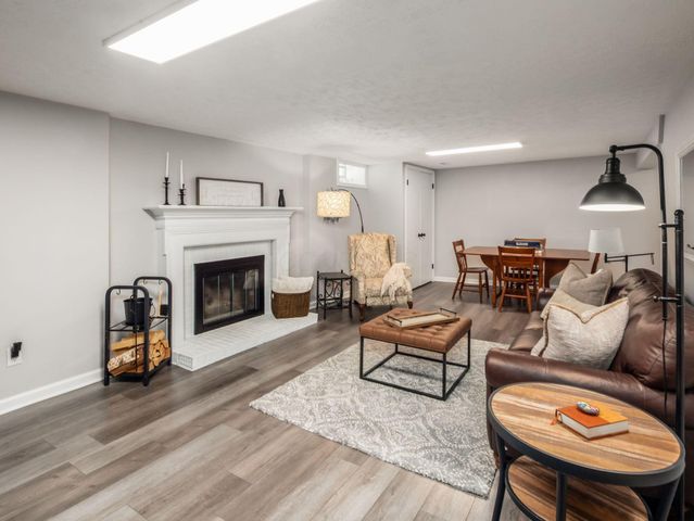 7899 Leaview Drive, Columbus, OH 43235