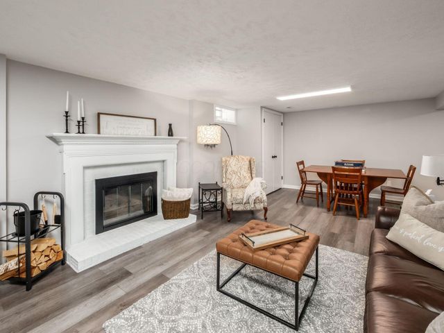 7899 Leaview Drive, Columbus, OH 43235