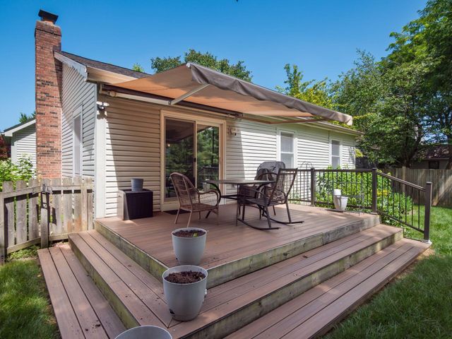 7899 Leaview Drive, Columbus, OH 43235