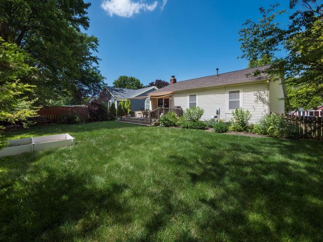 7899 Leaview Drive, Columbus, OH 43235