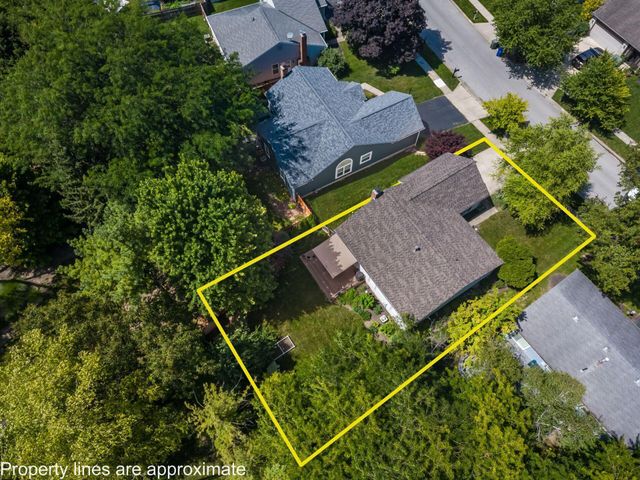 7899 Leaview Drive, Columbus, OH 43235
