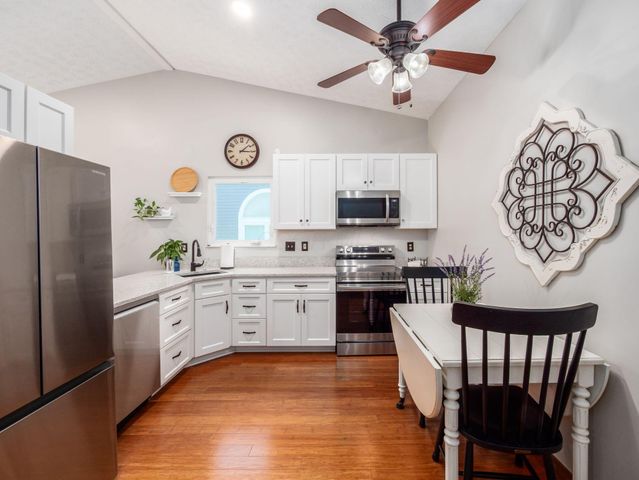 7899 Leaview Drive, Columbus, OH 43235