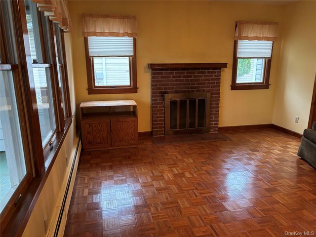 148 E Washington Avenue, Pearl River, NY 10965