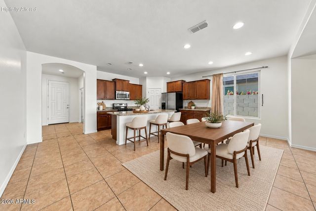 180 W WISTERIA Place, Chandler, AZ 85248