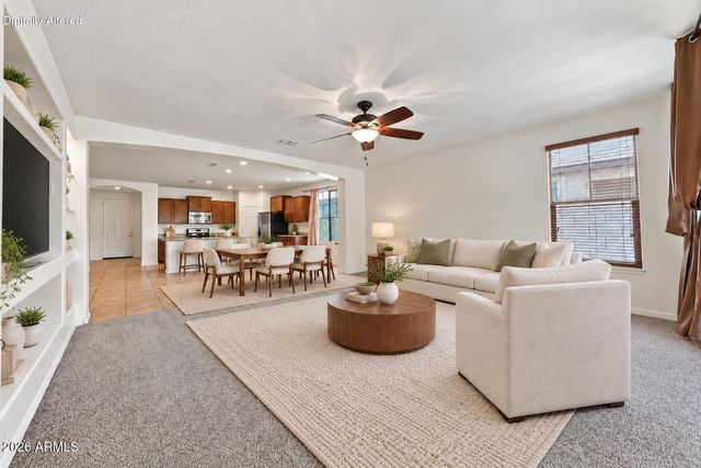 180 W WISTERIA Place, Chandler, AZ 85248