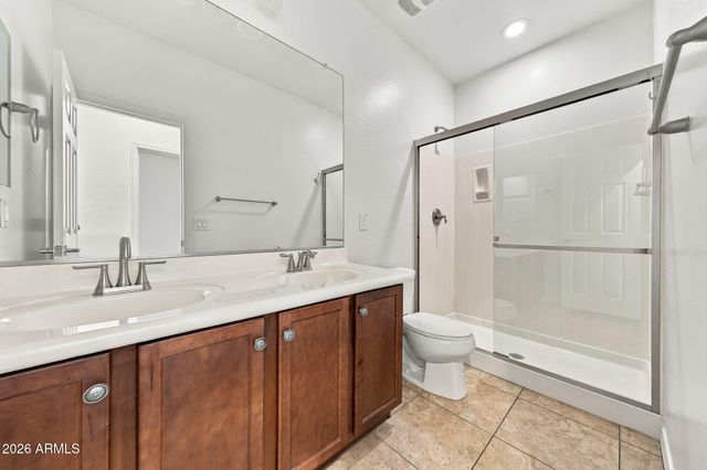 180 W WISTERIA Place, Chandler, AZ 85248
