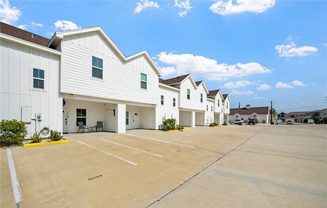 15102 KOKOMO Dr, Corpus Christi, TX 78418