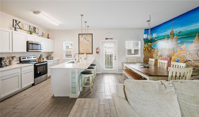 15102 KOKOMO Dr, Corpus Christi, TX 78418