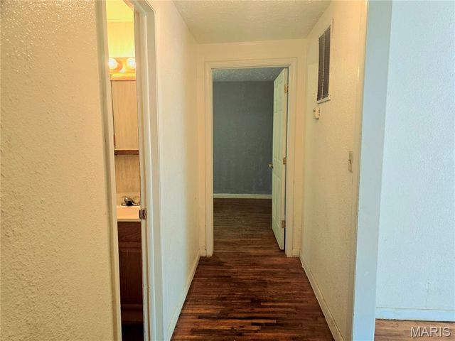 102 Branch Lane, Crocker, MO 65452