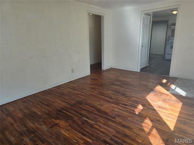 102 Branch Lane, Crocker, MO 65452